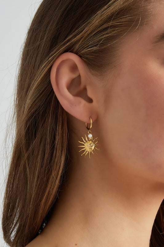 Sun and Pearl earrings